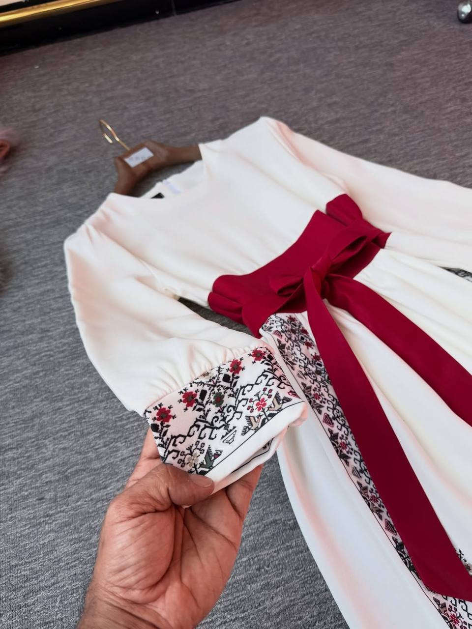 🎨🎨 الألوان :-كما معروضه 
فستان دااابل ايطالي كوالتي عالي 
قياس  38 40 42 44 46 48
توصيل جميع محافظات العراق

الحجز و الاستفسار خاص 

#كوزمتك #تجميل #مكياج #عناية #ميك_اب #ميكب_ارتست #جمال_طبيعي #منتجات_تجميل #روتين_جمالي #لمسة_جمال #ماركات_عالمية #لمسات_سحرية


**إذا كنت صاحب هذا الإعلان وتريد حذفه لأي سبب، رجاءا أرسل رسالة إلى الدعم الفني**