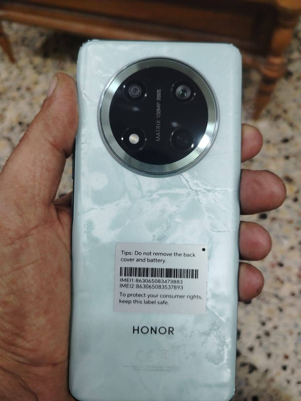 هونر اكس 9 سي 
Honor x9c
جهاز نضافة 100% بوضع الوكاله
كفاله عامة ذاكرة 256 
غراضة كلهه كاملة  
للبيع او مراوس
مكاني بغداد زعفرانية


**إذا كنت صاحب هذا الإعلان وتريد حذفه لأي سبب، رجاءا أرسل رسالة إلى الدعم الفني**