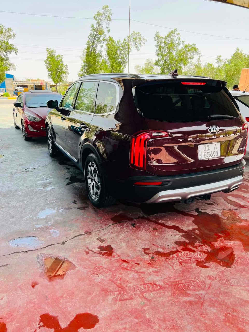 سلام عليكم تيلورايد 21البيع مرقم بغداد بسمي البيع عده المسافات 95هذا سونار موجود سياره بابل حادث مريكه  مرفوق بيهاحدث بلعراق باب السايق مع جملغ ***********///***********
