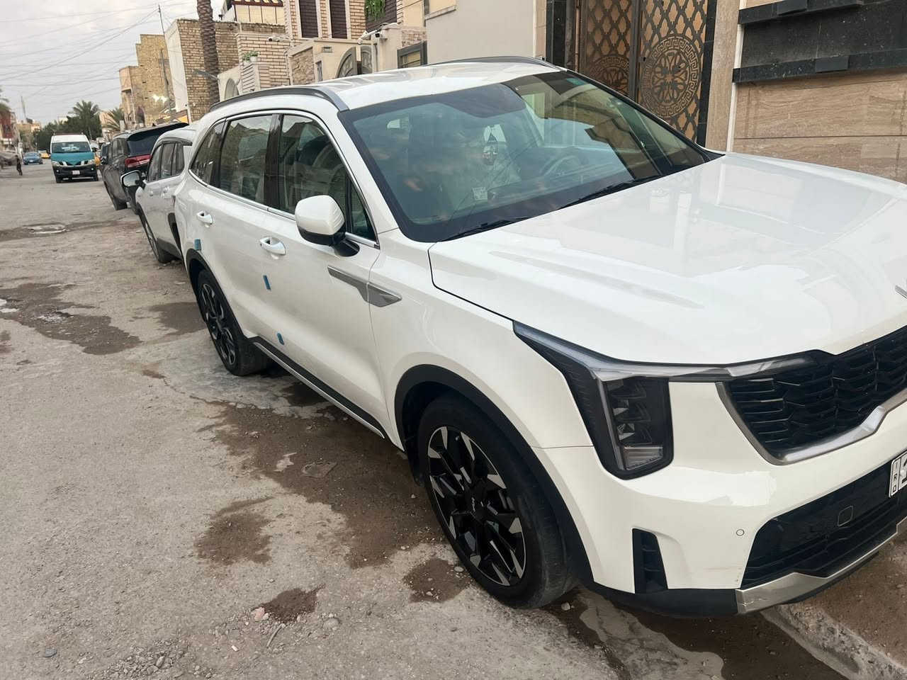 محرك 6 سلندر
خليجي ضمان شركة
ماشيه 33 الف
مغلف نانو
موديل 25
السعر 31000$
مكفوله للاستفسار 
بغداد ***********
