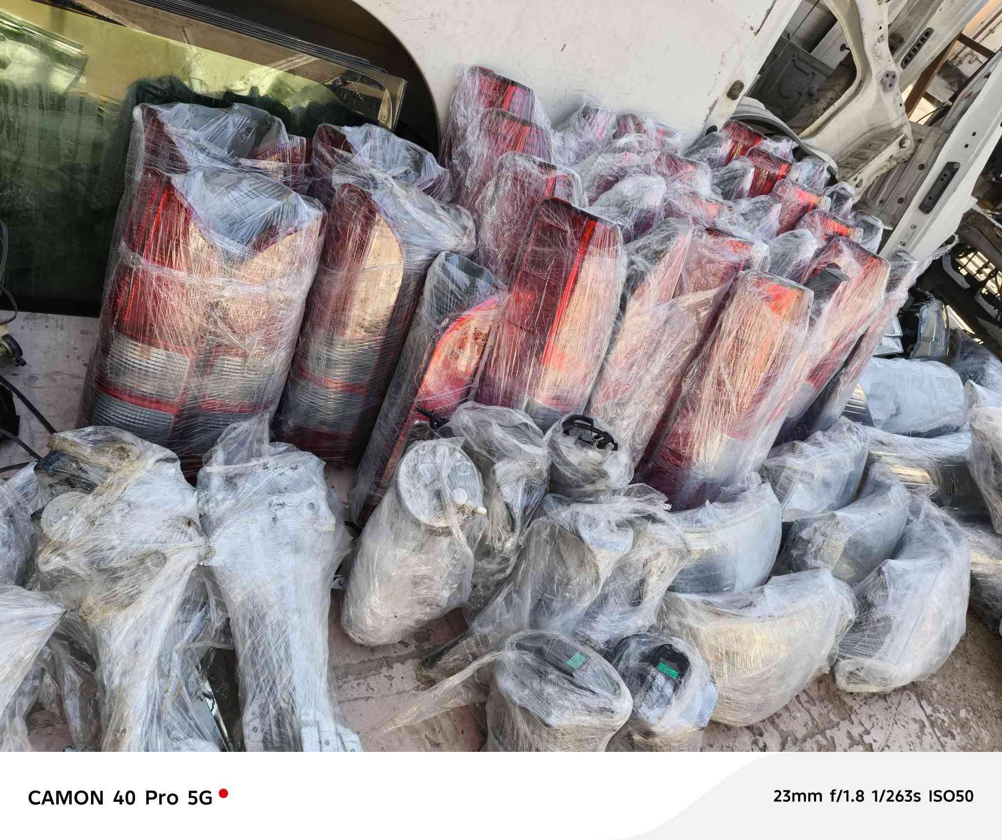 الشركة العالمية علي الفريجي الأفضل في العراق بامصداقيه بلعمل والضمان الجودة العالية جميع قطع الغيار الهايس والنيسان متوفر لدى العالمية🌏
كسره وعطش المدخل الثاني شارع الكوسترات اخوكم وخادمكم علي الفريجي توصيل الى جميع أنحاء العالم🌏
***********
***********
