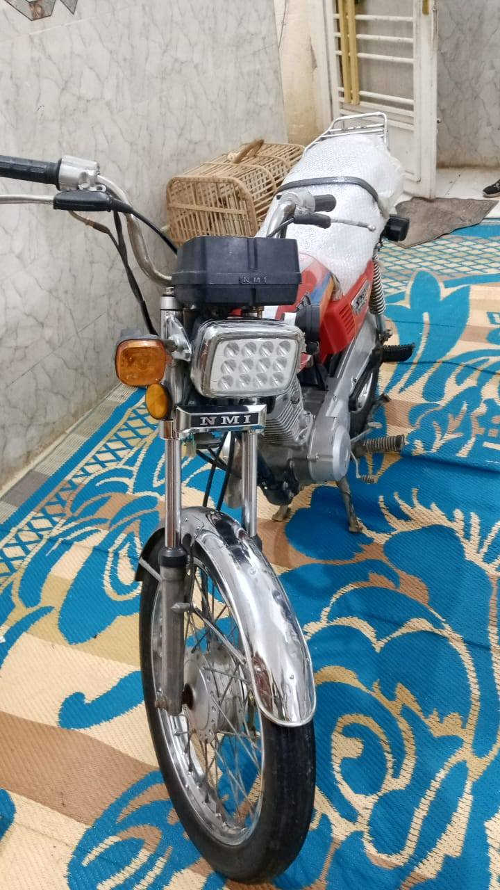 سلام عليكم دراجه إيراني نامه بدون اوراق مكينه مبدل رنكات
دراجه نضيفه وما ناقصه شي سعر ٦٠٠ وبيها مجال بسيط كلش عنواني #ميسان_العماره ماجديه مكفول من السرقه رقم الهاتف *********** واتساب فقط
