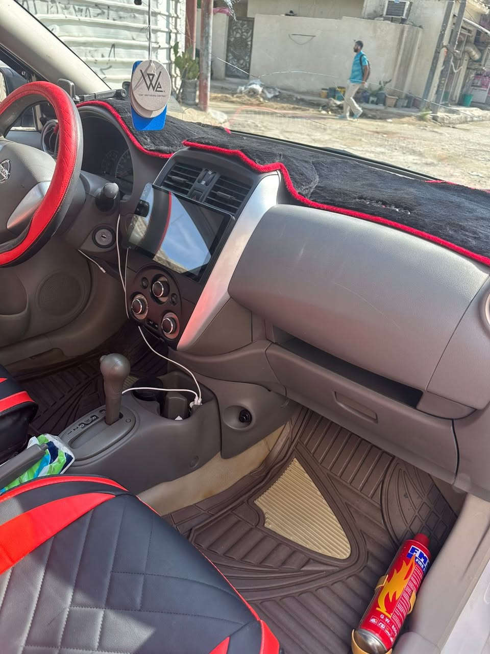 سلام عليكم شباب مكلف بنشر اتصل على صاحبها سني هندي موديل 20 كير محرك تبريد خير من الله صور سونار موجوده رايدها 100 وبيها مجال مكاني بغداد ***********
