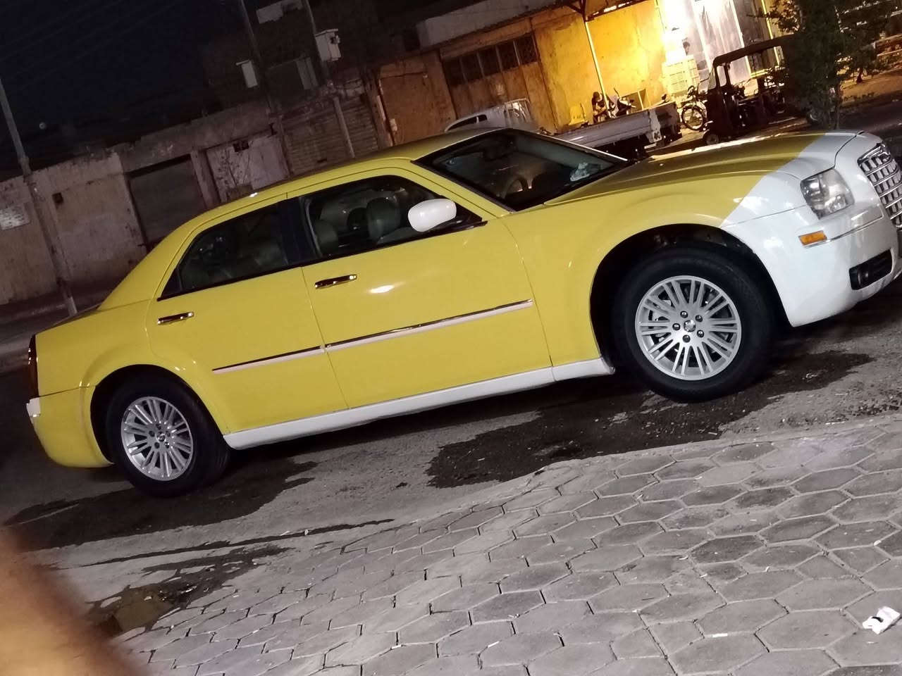 سلام عليكم أوباما 2010 للبيع
السعر 115 وبيها مجال قليل 
خطها كوت بغداد مكاني واسط 
للاستفسار اكثر ⬇️⬇️
***********
