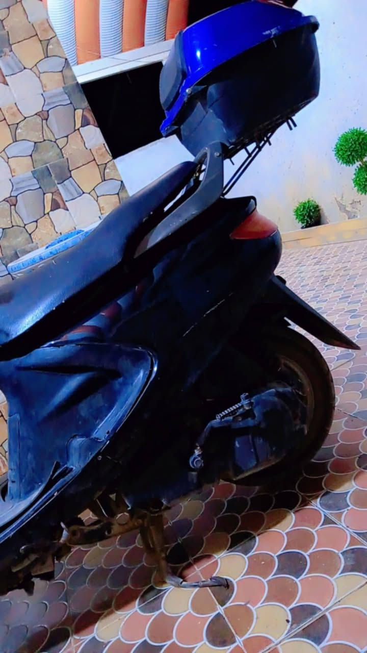 السلام عليكم للبيع دراجه فراشه نضيفه تايرات جدد باله مجفته صالي شهر تجفيت فول شغاله سلف وهندر السعر ٣٠٠ وبيهه مجال بصيط الشراي


**إذا كنت صاحب هذا الإعلان وتريد حذفه لأي سبب، رجاءا أرسل رسالة إلى الدعم الفني**