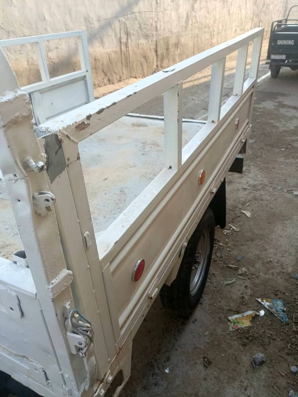 ستوته للبيع امتيار. موديل 2015كامله اوراق اصليه. بس صجمات سلف يرادلهن تبديل العنوان ديالى ناحية كنعان *********** واتساب مراسلة الصفحة
