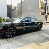 دوج جارجر موديل 2023 كلين  سياره جديده. ماشيه ١٣ كيلو.  سعر 275   ستفس...