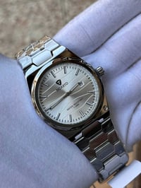 ساعتين • باتك فلب • قفل فراشة