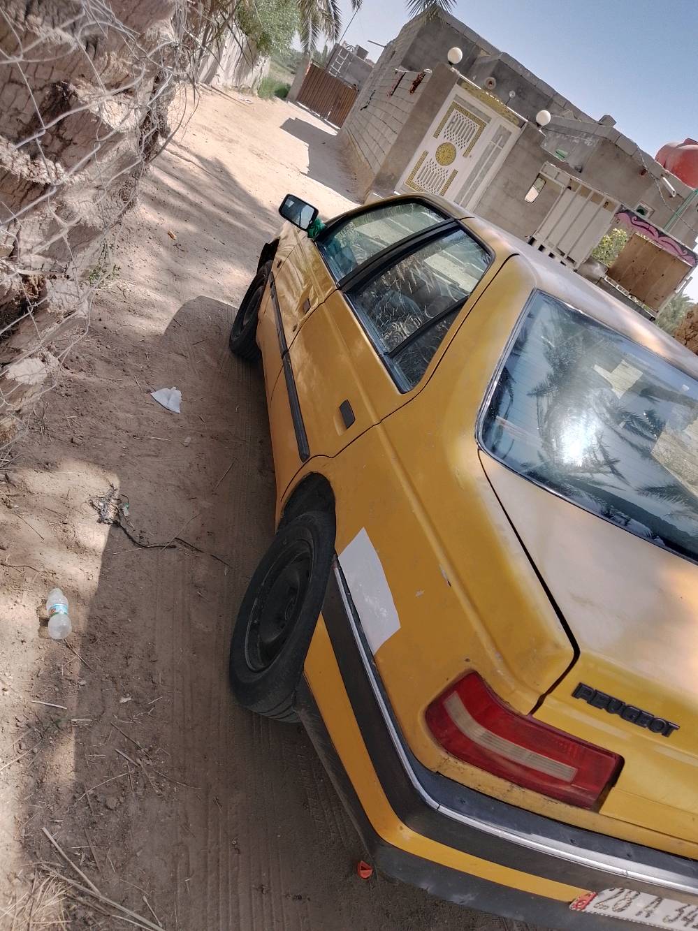 السلام عليكم بيجو 405 لبيع سياره نضيفه بلاديه كشرته حلوه محرك وكير حلوات سياره بسمي رقمه نجف نكليزي كهربايات كله شغله حداديه نضيفه هيئه مصفره ولا ربع مديل 209 السعر24 مكاني نجف ابو صخير مناذره رقم الهاتف تصال وتدلل ***********
ممكن تكلي موديل البيجو 405 بالضبط شكد؟ لأن مكتوب 209 والواضح يحتاج توضيح إذا 2009 لو غيره.: 
209
