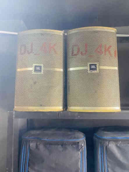 سبيكرات FBT 15 انج العدد..اربع ازواج 

سبكرات GBL 12انج العدد.. زوجين

سبيكرات GBL 15 انج العدد..زوج

اجهزه DYNACORD 1600 العدد ..ثنين 
واحد عاطل بي البور ويشتغل فقط اخرس 
والثاني شغال بي العتله بصف الشاشه مكسوره 

الاسعار خاص والاستفسار ***********..المكان السماوه
