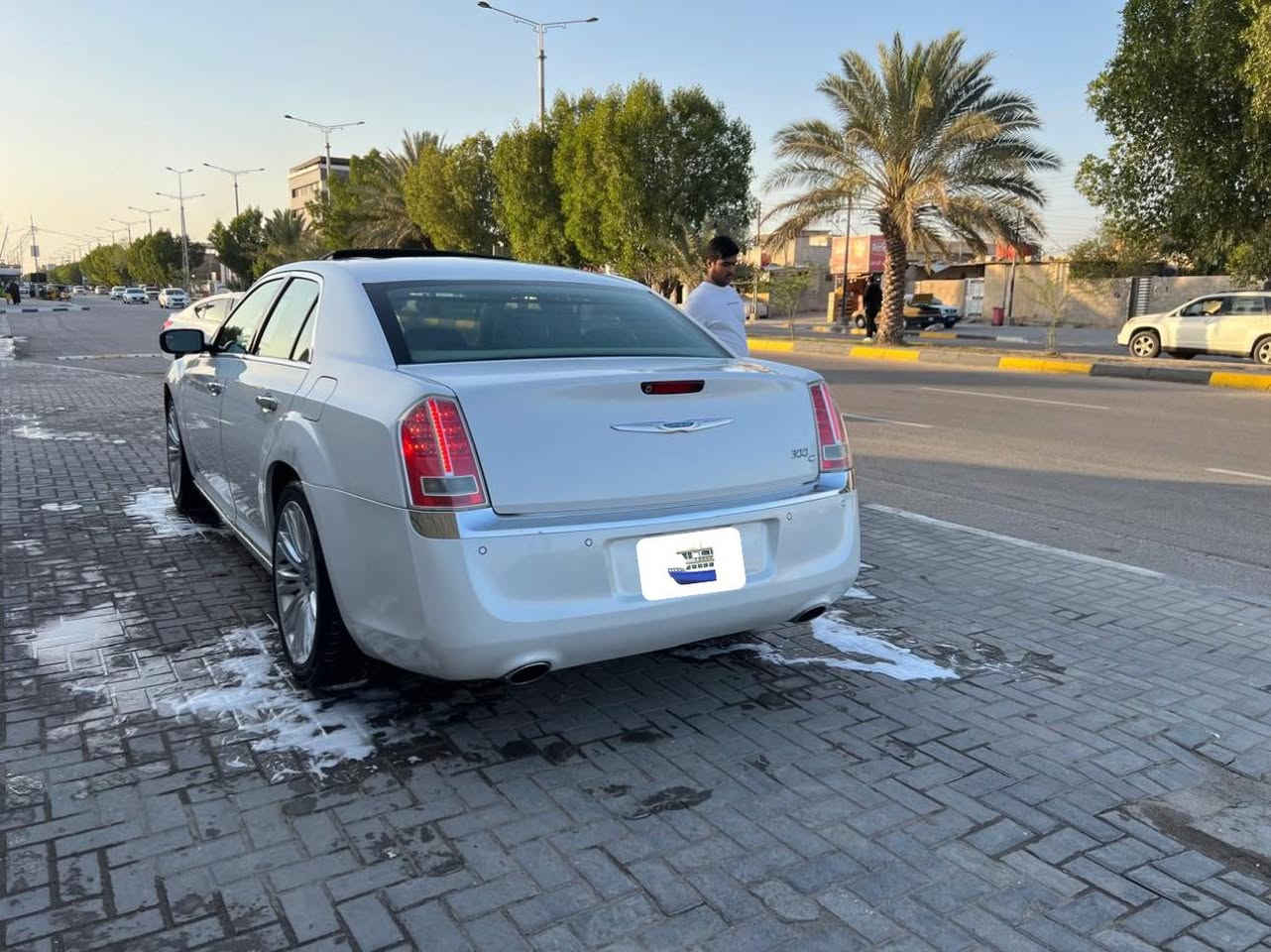 السلام عليكم اوباما مديل 14 ادوات ادوات كفاله عامه فول الاخير يعني كلش لامتهن كلهن لمواصفات كفاله كص وضربه وصبغ وانتر بول مكاني البصره بس الشراي يخابر وبخدمتكم
***********
