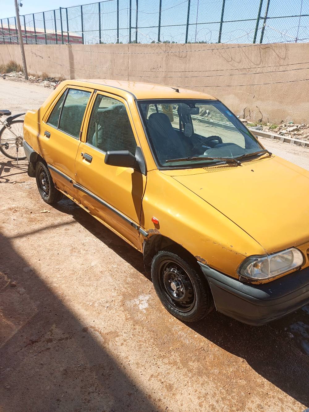 سايبا ٢٠١٥ السياره كفاله مكينه وكير برايد وحداديه كفاله سنويه ل ٢٨ مصفره من كلشي بس خياسته ما معمره