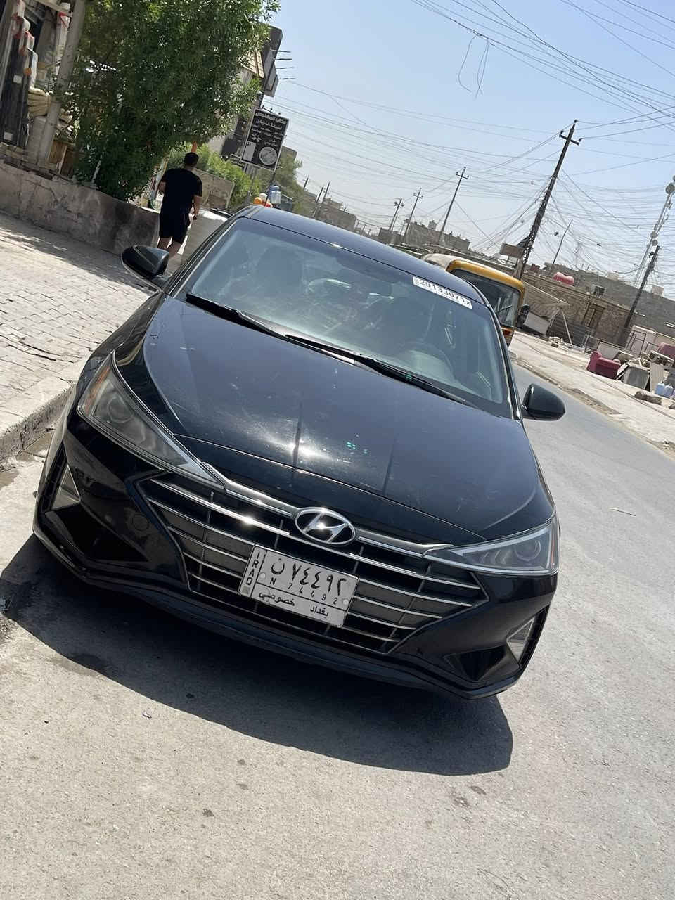 السلام عليكم الالنترا 19 امريكي جانت معوقين وهسه حره بس بعدها مامحوله شرط التحويل 
حادثها دعاميه خلفيه وشويه بارد بصندوك وبلعراق صار بيها صبغ جاملغ امامي وبارد كلش بسيط بلبنيد ايرباك طاك سياره مواصفات se شاشه كامره دواره انضمه قياده تحكم ستيرن ماشيه 136 سياره يرادلها ايدامه لان مهموله بيها سونار  سياره عليها غرامه مليون عل مشتري اني ابيع صافي سعرها 110 وبيها مجال بسيط 
*********** واتساب 
***********
