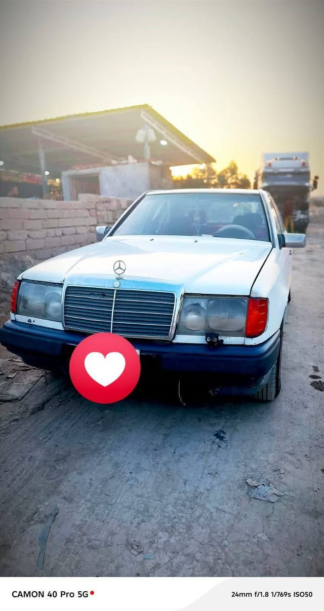 مارسيدس دب ابيض
 موديل 1989 رقم ذي قار 
سنوية عاج منتهية 2022
صاحب السنوية بالقرنة
مكينة وگير خير من الله 
مكينة بطة 2500 vvt
السعر 35 وبي مجال حگ الجيه
العنوان البصرة قضاء القرنه 
للاستفسار ***********
