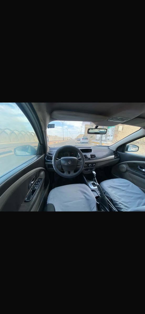 رينو فلونس موديل ١٣بغداد باسمي سنويه جديده گير ومحرك وتبريد كفاله محرك قبق الصفر المرغوب والگير (AT) كهربايات فول بيه قطع صبغ حداديه تخم تاير سياره جاهزه من كلشي بيه مواصفات بعد السعر٦٣مكاني بغداد المحموديه***********
