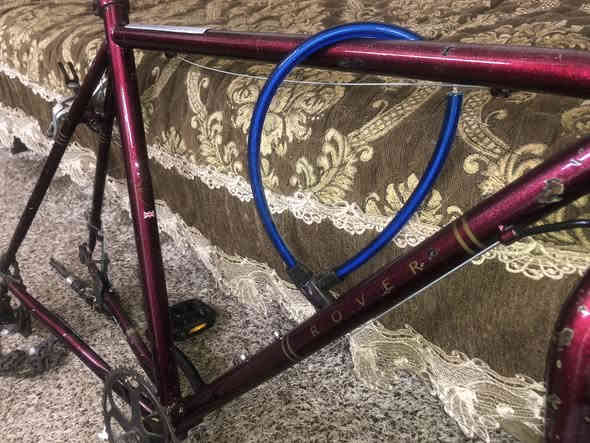 السلام عليكم للبيع النوع c700برطاني نقص وياله زوج فقط كامله للستفسار خاص او واتساب ***********
