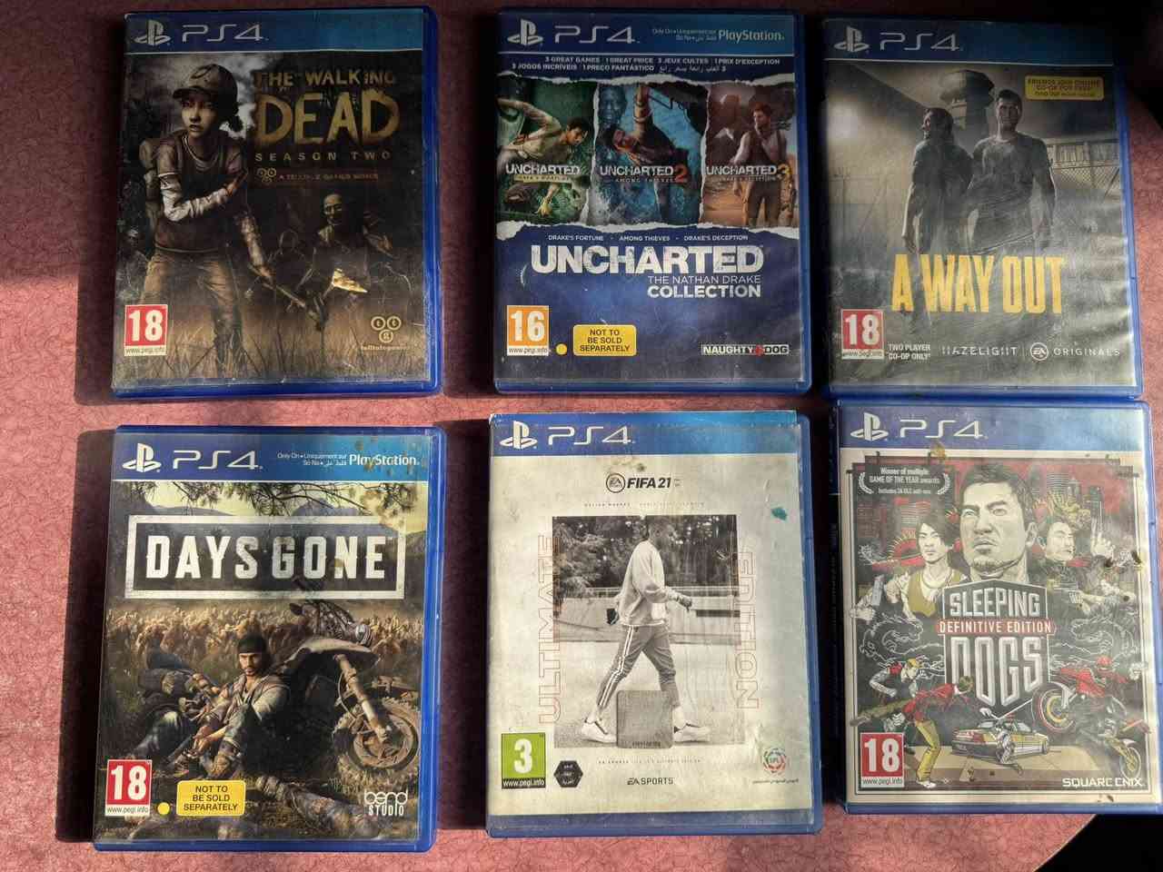 السلام عليكم بلي 4 سلم اخر اصداراته و نظافة 99 مستعمل ممفتوح ابداً مع الكارتونة مالته+ ملحقات :
جوستك عدد 2 أصليات
اقراص عدد 6 (Days Gone/Fifa 21/A Way out/the walking dead/Sleeping Dogs) (قرص جميع اجزاء Uncharted)
قابل للتهكير 
السعر =375الف دينار وبي مجال
رقم وتساب فقط 
***********
