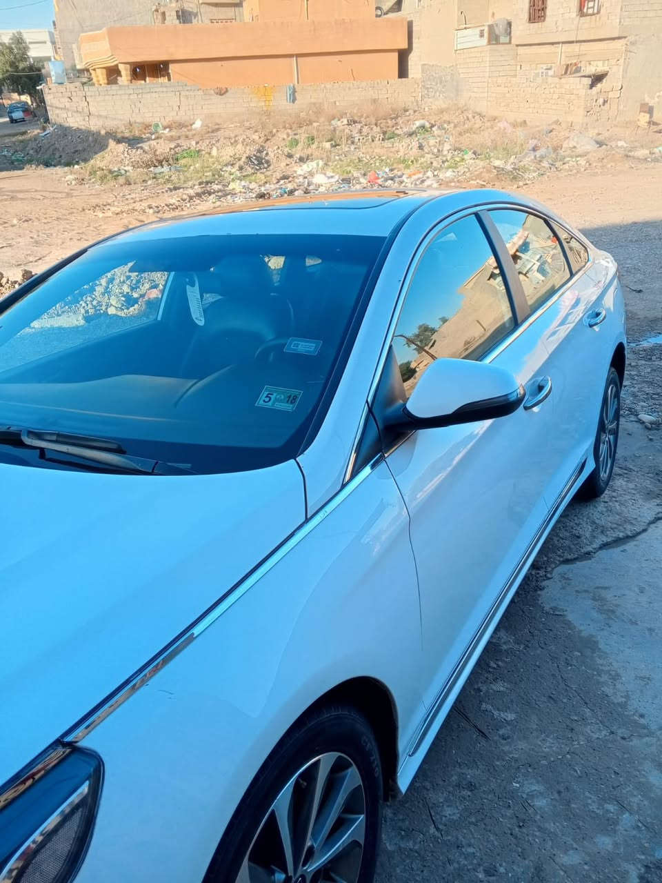 بلاش جوه السوك السلام عليكم سوناتا 2018 شكل 19 سبورت فول بغداد دولي
سوناتا حادث يم الرقم الخلفي وبيها جاملغ وبنيد رش اثر طخه بسيطه كلش بدون ايرباك وبيها شويه صبغ اثر تشليع ناشر السونار وصورها قبل الصبغ السياره ورد مكينتها ٢٤٠٠ جي دي اي 
فوال مواصفات 
بصمه 
فتحه
شاشه كامرا 
ويلكب سجين
حساسات خلفيه لدات خلفيه
رادارات جانبيه
جلد هيترات كشن كهرباء
دبل صالنصه
سعرها ١١٧ بيها شي مجال والله ماكو هيج سعر الشراي يجي مو يكلي امسح المنشور مكاني ديالى
***********
