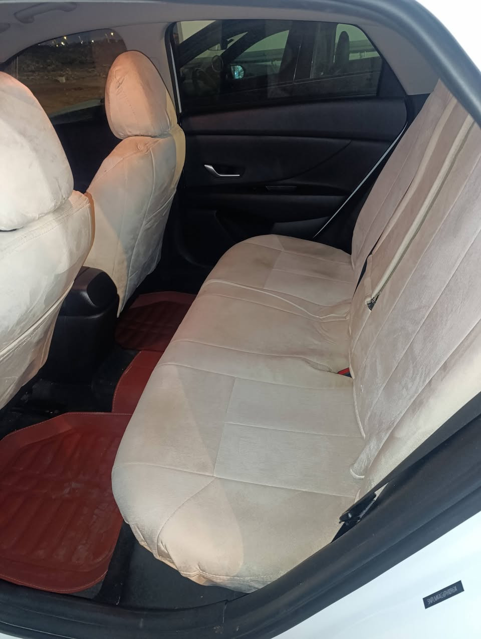 السلام عليكم النترا موديل 23 وارد امريكا بدون حادث فقط سرقه دعاميات ومرايات جانبيه ويدات باب مواصفات بصمه ابواب بصمه تشغيل رادار توقف ذاتي سياقه ذاتيه مثبت سرعه هواي بيهه مواصفات رقم بصره بسمي السعر 178  رقم الهاتف ***********
