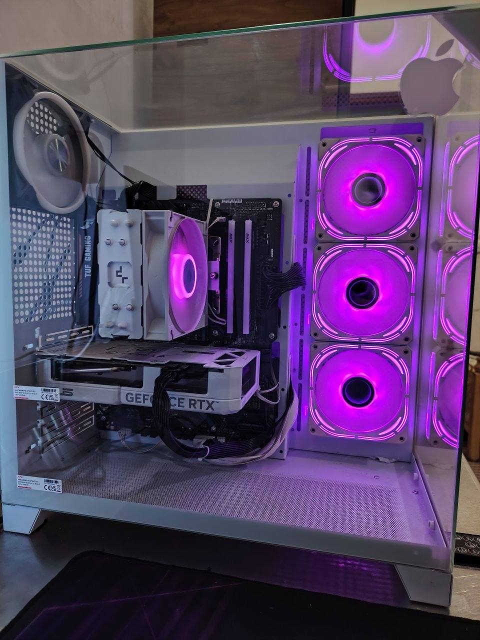 سلام عليكم PC للبيع جديدة 
مواصفات 
PSU DEEP COOL 600W PF600
MB ASUS B450 TUF Plus Gaming
AMD CPU RYZEN7 5700X TRAY
DEEP COOL GAMMAX AG400 WHITE
DDR4 16GB (2°8GB) 3600 ADATA XPG RGB D35G
NVMe WD BLUE SN5000 1TB 5150mb/s PCle 4.0
ASUs Dual RTX4060 BGB OC XLR-8 RGB DUAL FAN WHITE
السعر مليون 200 وبيهة مجال للشراي 
ول pc بعدهة بلضمان وجميع القطع وياهة الكارتون مالهة
***********
