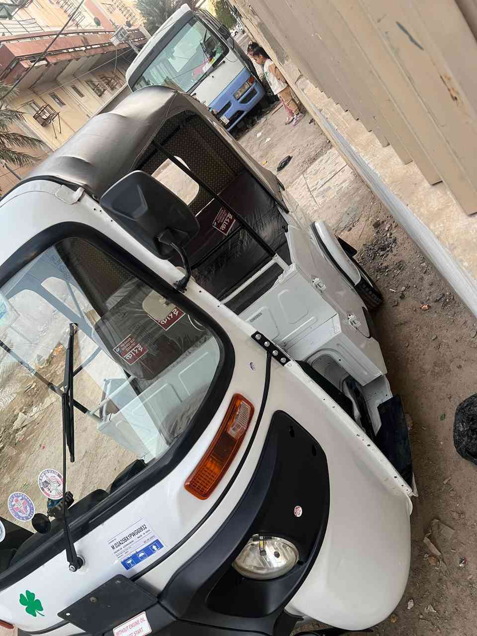 السلام عليكم تكتك ٢١ شهر 11 تكتك مرقمه كامله ورقم انكليزي وسنويه باسمي ثاني يوم تحويل مكينه مكفوله كشر مكفول ماعده الدوسات معمره تكتك مناقصها ايشي كبل للشارع السعر 8ونص وبيها مجال حك جيه مكان الدوره ابو دشير ***********
