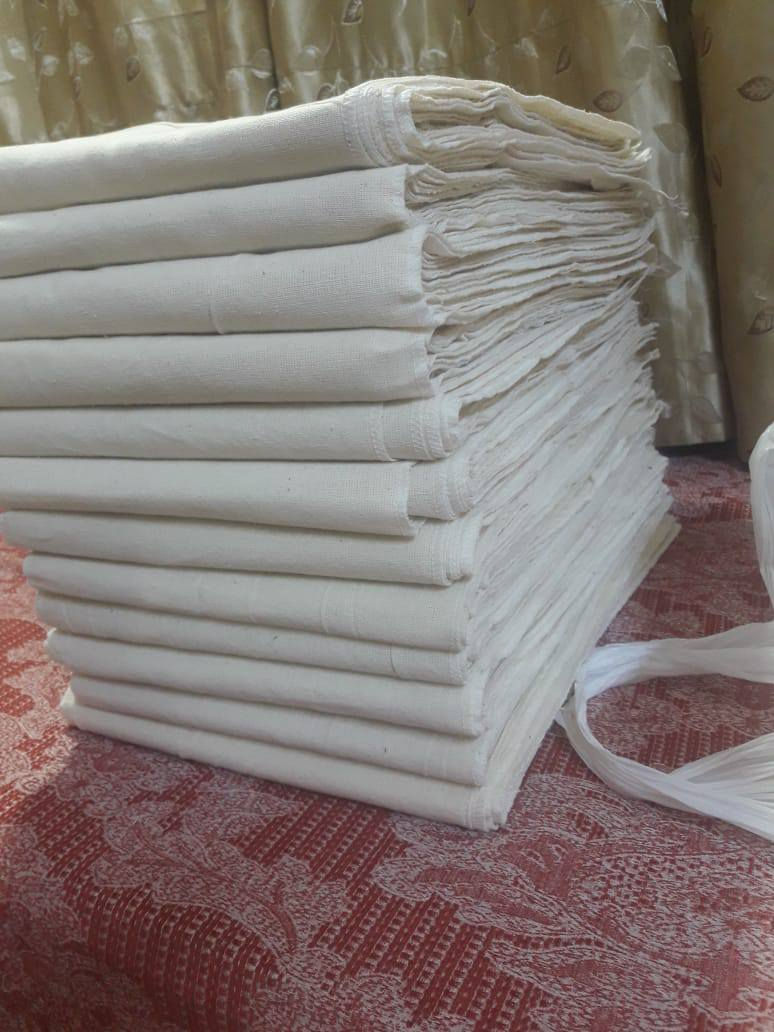 سلام عليكم 
خاميات قطن درجة ولة  قطن 100% عل فحص 
كرك صاج درجة ولة ابر مكينة درجة ولة 
الاستفسار 
***********
***********
 يوجد توصيل جميع المحافظات 
وتوصل الغراض ماجبنك ترجعهن بيد المندوب واني خادم
