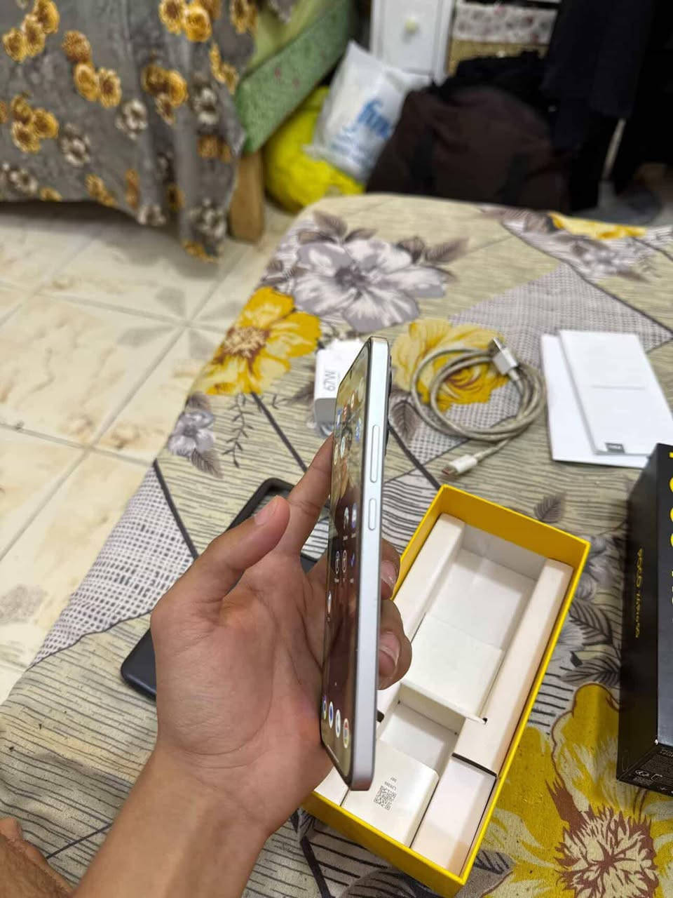 سلام عليكم جهاز للبيع POCO X6 Pro 5Gجهاز كلش حلو ونضيف وملحقاته كامله تخزين 512 رقم الهاتف ***********تواصل
