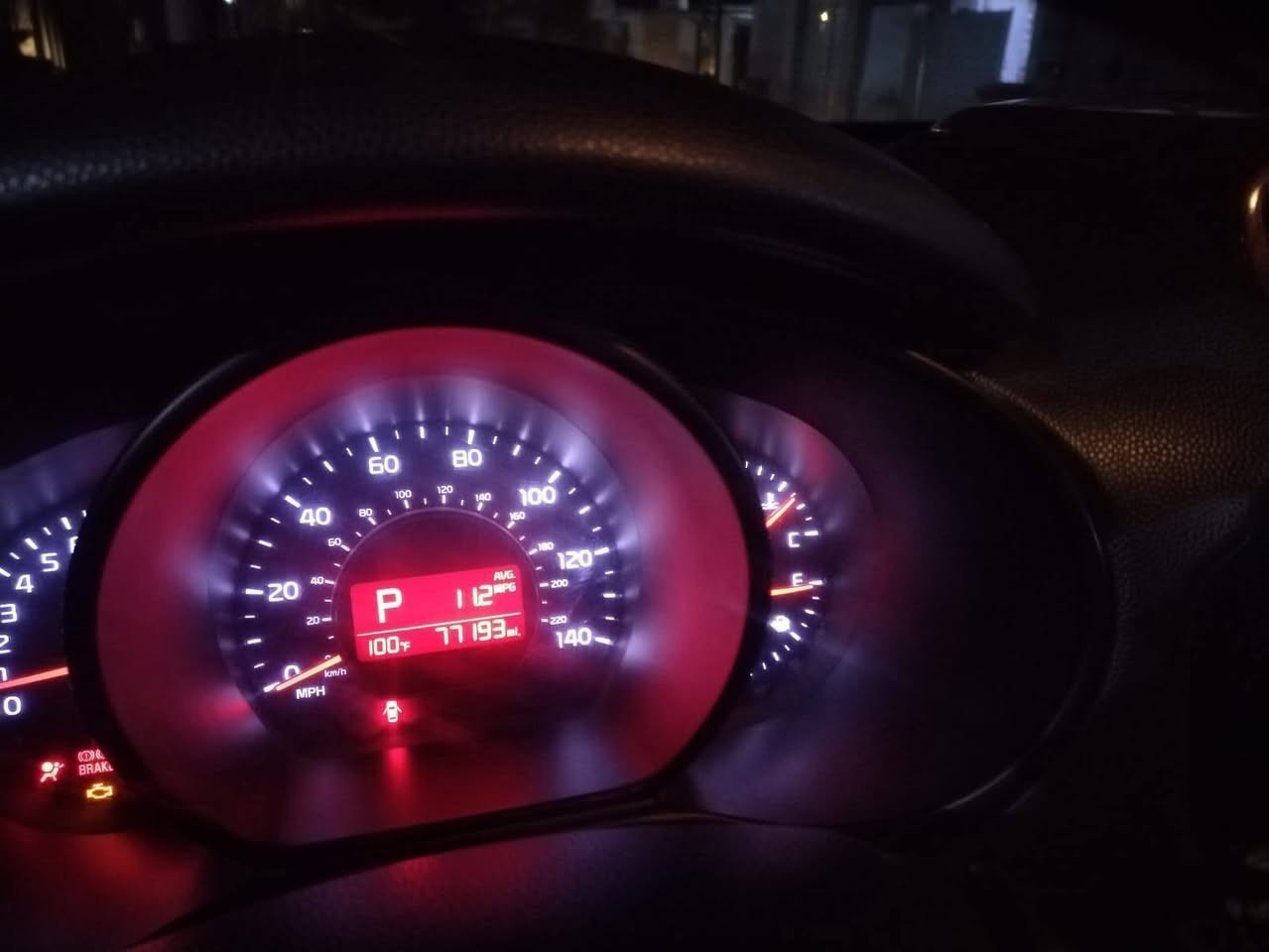 كيا صول موديل 14 رقم بابل  سنويه جديده  وارد أمريكي ضررها وجاملغ امامي جهة الصدر بدون داخل مكينه 1600 لا صرف ولا تنقيص كير مكينه خير من الله تخم تاير جديد باتري جديد  مكان السياره بعقوبه سبعه نيسان  ***********. السعر 110 وبيه مجال
