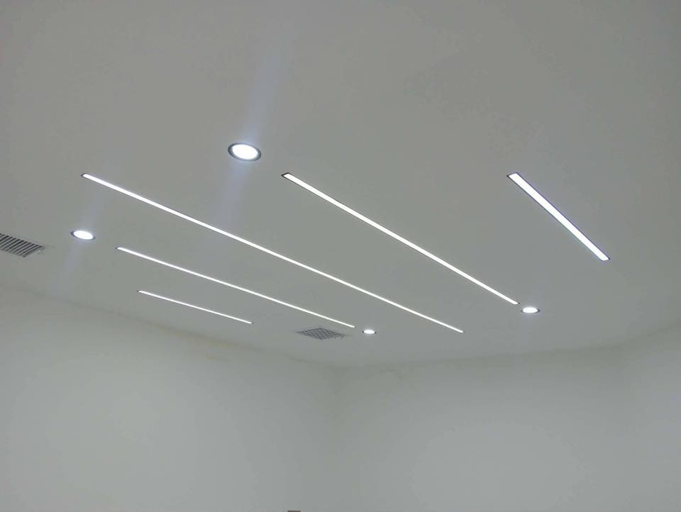 سلام عليكم اخوان اسطه مغربي نشتغل المتر ب ١١ دولار كرسته وعمل شغل درجة أولى ومواد كله تركي فول 
***********
