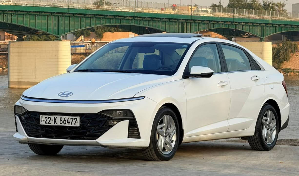 السلام عليكم
هونداي اكسنت 2024 خليجي مكفولة 
فول مواصفات رقم اربيل تحويل او وكالة مضمون 

المواصفات: فتحة سقف - قطعتين تبريد

شاشة كبيرة - كامرة خلفية - ويل كب 

حساس خلفي - LED امامي - بلوجكتر 

شاشة دجتل - حساس ضغط الإطار - داخل لونين

فول تحكم ستيرن - محرك 1500 - ماشية 67 الف كم 

مكان السيارة بغداد الدولعي 
للتواصل والاستفسار:
***********
***********
***********
