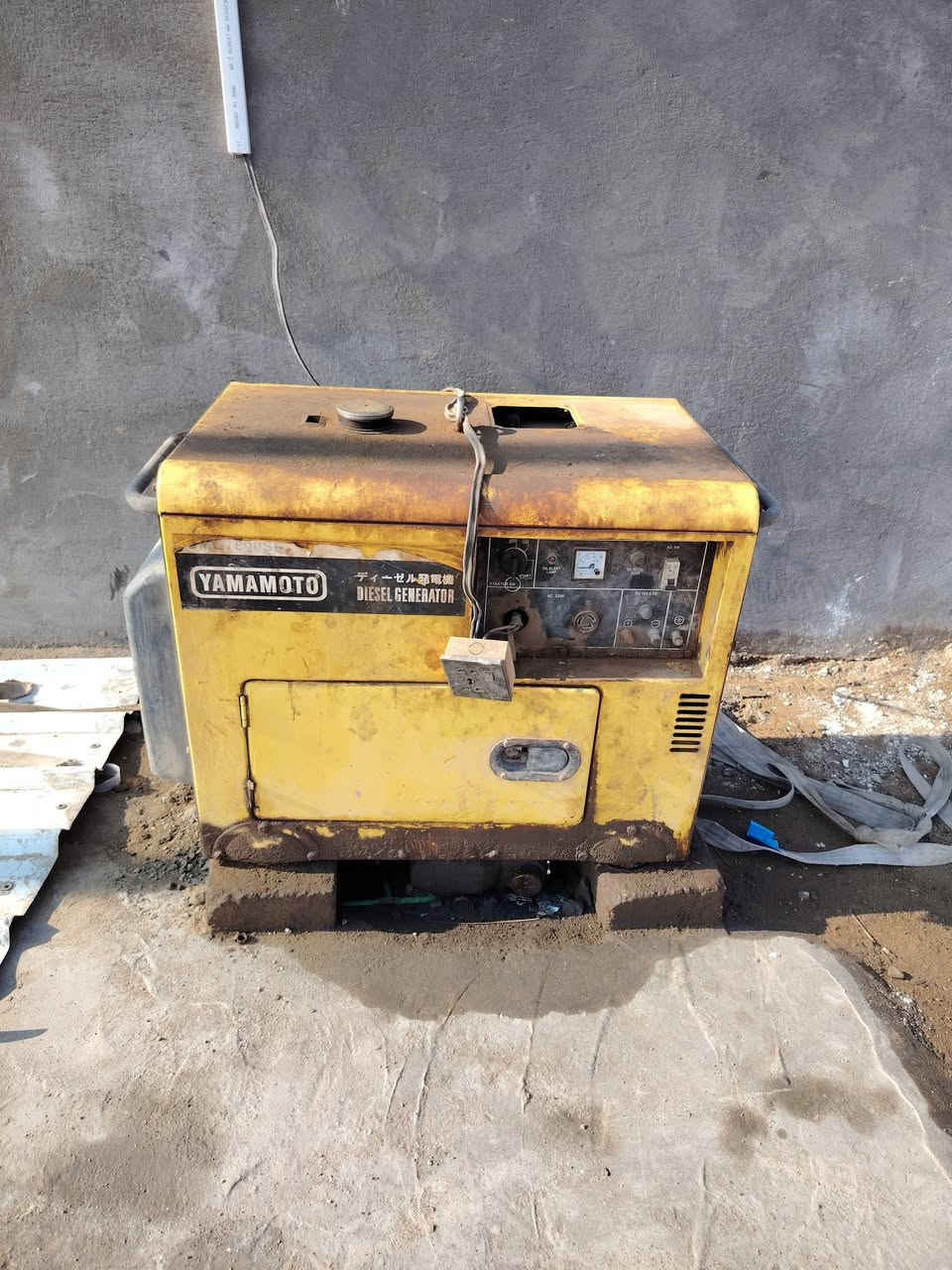 سلام عليكم للبيع مولدات عدد ثنين ***********
