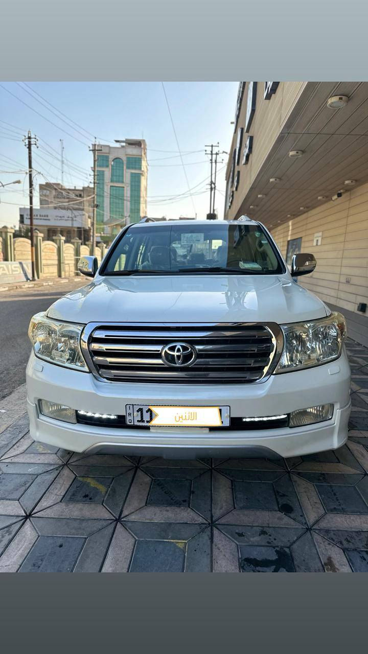 لاندكروز ستينية كفاله عامه فقط دعاميه أمامية بخ للجماليه مديل ٢٠١١ كفاله من البارد ماشيه ١٦٦ بسمي العنوان بغداد المشتل سعر ٣٦٥ اتصل على الرقم ***********
