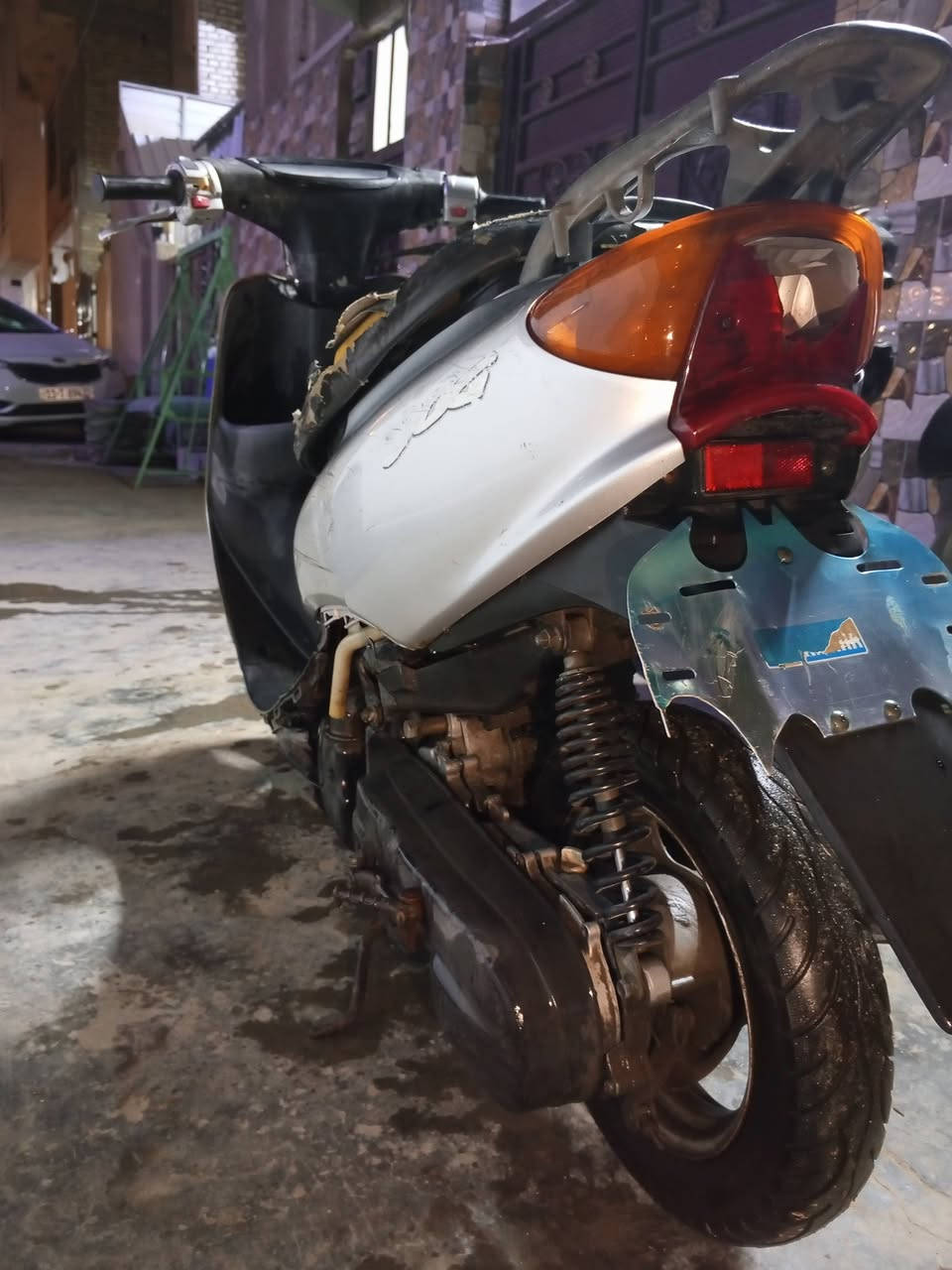 دراجه عصفوريه طافيه سعرها ٧٥ وبيه مجال المكان جميلة ***********
