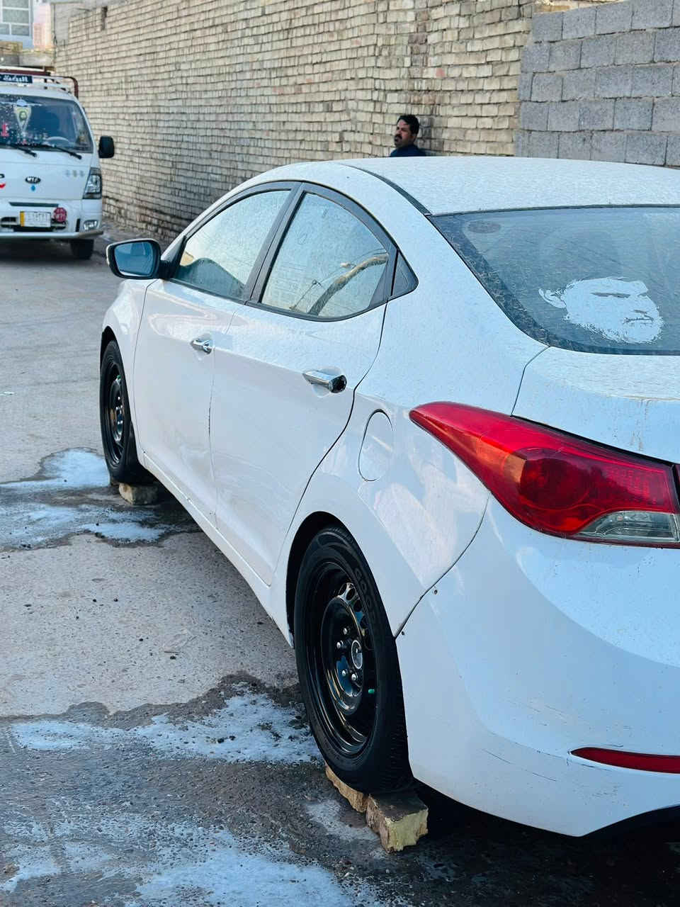 الانتره موديل 2013رقم اربيل
السعر95 رقم الهاتف ***********

مكينه 1600 

تبريد ثلج ❄️

