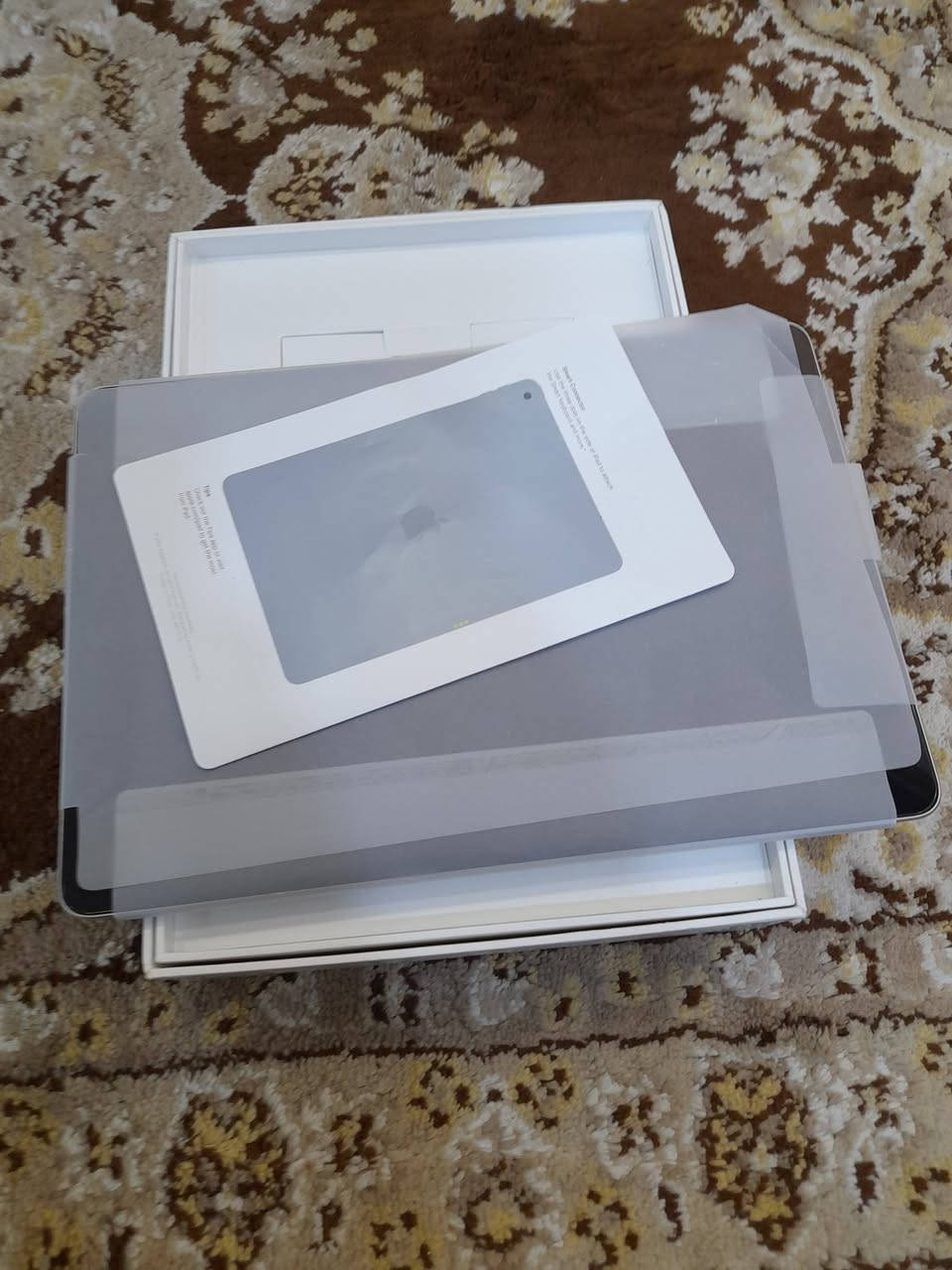 السلام عليكم  للبيع ايباد9 لجهاز نضيف جدآ كامل ملحقاته لاتصال عله الرقم *********** ملاحظه اني مكلف بلنشر اخوان الي يريده يتصل علي او يراسل واتساب اني مكلف بلنشر مو تراسلني مازنجر تمام والسعر مناسب لانو اخو لجديد
