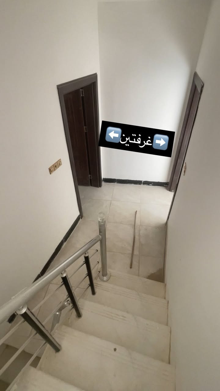 بيت للبيع  بناء حديث مستعجلين ع لبيع
تفاصيل ⬇️

المكان كربلاء حي العباس الفرع الثالث  قرب. المولده 

مساحه ٤١م

طابقين الطابق الاول يحتوي على مطبخ وصاله ومنور وحمام  

الطابق الثاني صاله وغرفتين وحمامات  مع سطح 

السعر ٧٤م 

وبيه مجال للستفسار اكثر اتصل على رقم ***********
