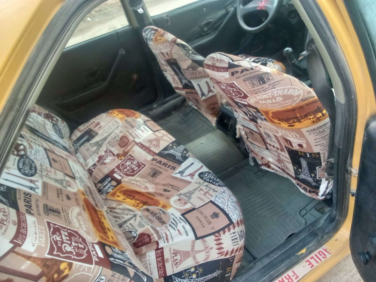 السلام عليكم بيجو روى للبيع بدون راعي مديل 10سنويه لل27
***********
