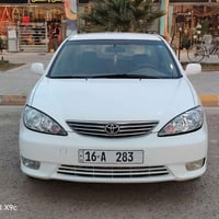 كامري ٢٠٠٥ • رقم مميز • شاشة