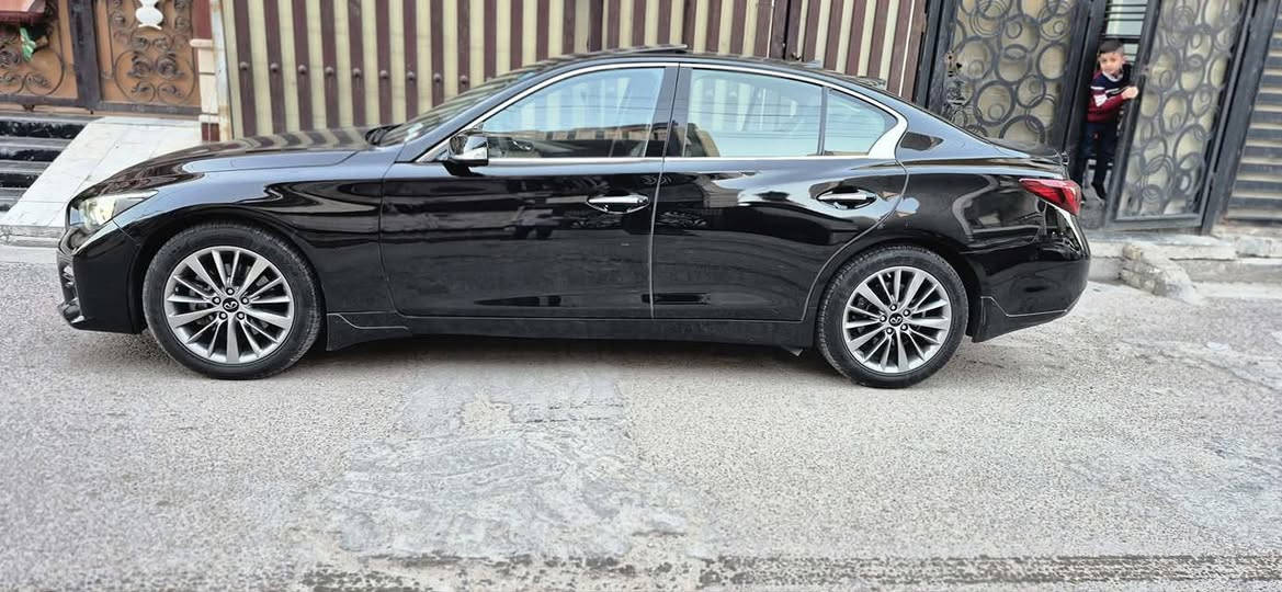 سلام عليكم

انفنتي Q50 /2023

فوووول مواصفات /

1-بصمة تشغيل +بصمة ابواب +دخول ذكي 

2-جام اوتو +uvعازل لاشعة الشمس بلاد

3-شاشة وسطية عدد2 

4-لايت +بك لايت led 

‏5-كشنات اماميه كهرباء +10حركات 

5-6وضعيات قيادة 

7-ستيرن 3وضعيات قيادة

8-داخل اسود

9-فتحت سقف 

10-مري جانبيه كهرباء 

11-محرك v6 3.0tt

‏12-كير 7سرعات 

13-سبايدر 

14-شفقه علا الجامه الخلفيه 

15-غلاف باتمان للمري الجانبيه 

16-تخم تاير جديد 

17- عليها صدر امامي + خلفي مبدل وكاله كله
ــــــــــــــــــــــــــــــــــــــــــــــ
الحادث /صور امريكا موجوده بل منشور ومبدل جاملغ وبنيد ودعاميه نفس اللون
ــــــــــــــــــــــــــــــــــــــــــــــــــــــــ
السعر/195وبيها مجال السياره بسمي رقم بغداد

للستفسار /***********
***********
