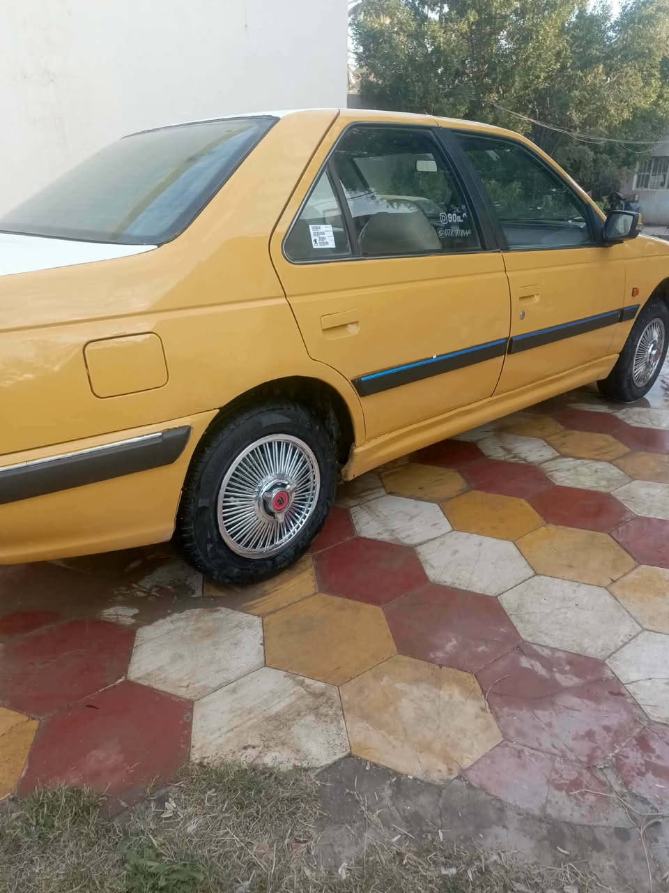 اسلام عليكم بيجو بارس للبيع موديل 2011رقم نجف مالك ديوانيه سنويه ماصاقطه امصفره مكفوله من الظربه مكينه كير حداديه شرط تخم تاير جديد سعر 30اوبيه مجال عنواني ديوانية ***********
