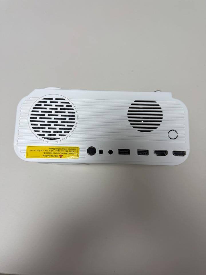 سلام عليكم
متوفر داتا شو 
——————-
الموصفات :-
وايفاي بلوتوث  
يرمونت
و يدعم  Screen Mirroring
( انعكاس شاشة)
للاندرويد و الايفون
تحتوي على منافذ 
‏h dmi‏
Usb
قوة العدسة 17 الف لومنس 
داتا شو يعمل في 
الاضاءة العالية والدقة 1080
و يدعم 4k
سبيكر داخلي وصوت عالي جداً
زوم تكبير تصغير حسب
 احتياجك  وتفتح مساحة الصورة
 حتى 12 انش تقريباً 3 متر 
كل هذا بسعر بعد التخفيض من 
سعرها120 الف يوجد توصيل


**إذا كنت صاحب هذا الإعلان وتريد حذفه لأي سبب، رجاءا أرسل رسالة إلى الدعم الفني**