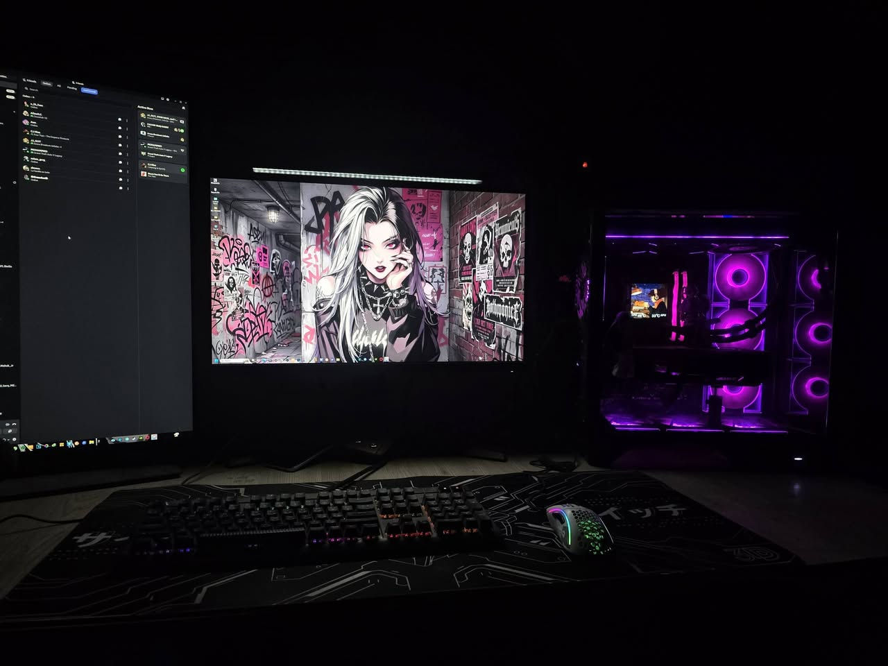 R7 7800x3d 
b650 eagle gigabyte 
5070ti 16g gigabyte gaming oc
tforce 16x2 6000mhz 
1tb lexar nm620 
fsp vita 850w gold full mod gen 5.1 3.1 atx
thermalright hypervision 360lcd 
dy470 case

msi 274 2k 27 165hz 
الشاشة الي بالطول فقط للبيع
الشاشة بيها ضربة من جوة مو كلش مبينة
التجميعة مستخدمة بحالة جدا ممتازة 
كل الكراتين موجودة و تفحص شكد ما تريد 
السعر 3.700.000 قفل 🔐 
العبيدي شهداء الاولى

***********
متواجد فيس واتس اب
