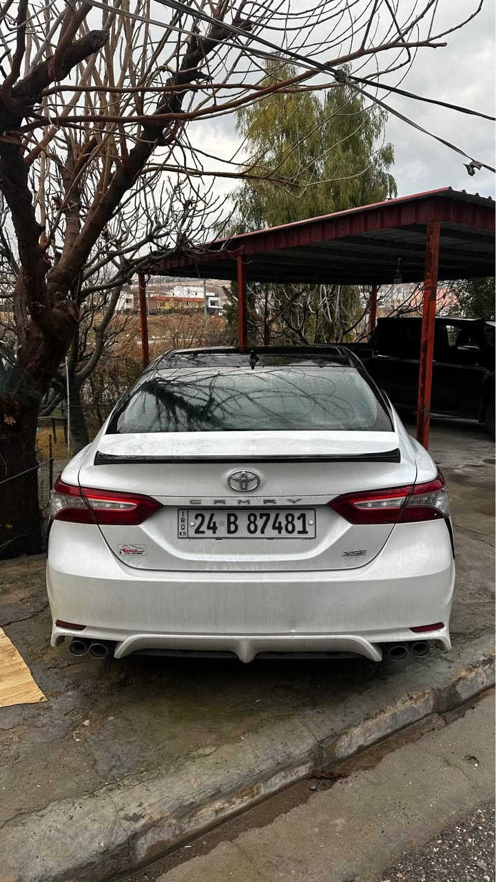 كوردي / عربي
كأمري XSE 2019
عدد الأميال: 91,000ميل
المحرك: 2.5 لتر - 4 سلندر
الضرر: كلين تايتل
المواصفات الداخلية:
• تدفئة المقاعد
* ﻿﻿سقف بانورامي
* ﻿﻿مسند الذراع
* ﻿﻿بصمة تشغيل
* ﻿﻿شاشة ذكية
المواصفات الخارجية:
* ﻿﻿كاميرا خلفية
* ﻿﻿مصابيح زينون LED
* مثبت سرعة
* ﻿﻿مقاعد كهربائية - 8 وسائد هوائية�التكنولوجيا والأمان:
* ﻿﻿نظام مراقبة النقطة العمياء
* ﻿﻿شاحن لاسلكي

كامرى XSE 2019
ماومى رويشتن: 77,000 ميل
موتور: 2.5 ليتهر - 4 سيلندر
زهيان: كلين تايةل

فه رمى جوّره داخلى:
* گةرمكةرةوةى  كوشه
* ﻿﻿پانوراما سقف
* ﻿﻿پةستانى  پةيوةنديكردن (بسمة)
* ﻿﻿شاشةى زاناكار
* ﻿﻿ريگريكارى ده ستى
فه رمى جوّره درووستى:
* ﻿﻿كاميّراى دواوه
* ﻿﻿لايته زينوّن LED
* رادارى سه يرى ريگا
*   كورسى كاره بايى - 8 پرةشووته�تيكنةلوژى وسةلامةتى:
* ﻿﻿سيستةمى  چاوديرى نيشانى كورةكان
* ﻿﻿شاخنى كاره بايي بيّته ل

*********** Singapore
