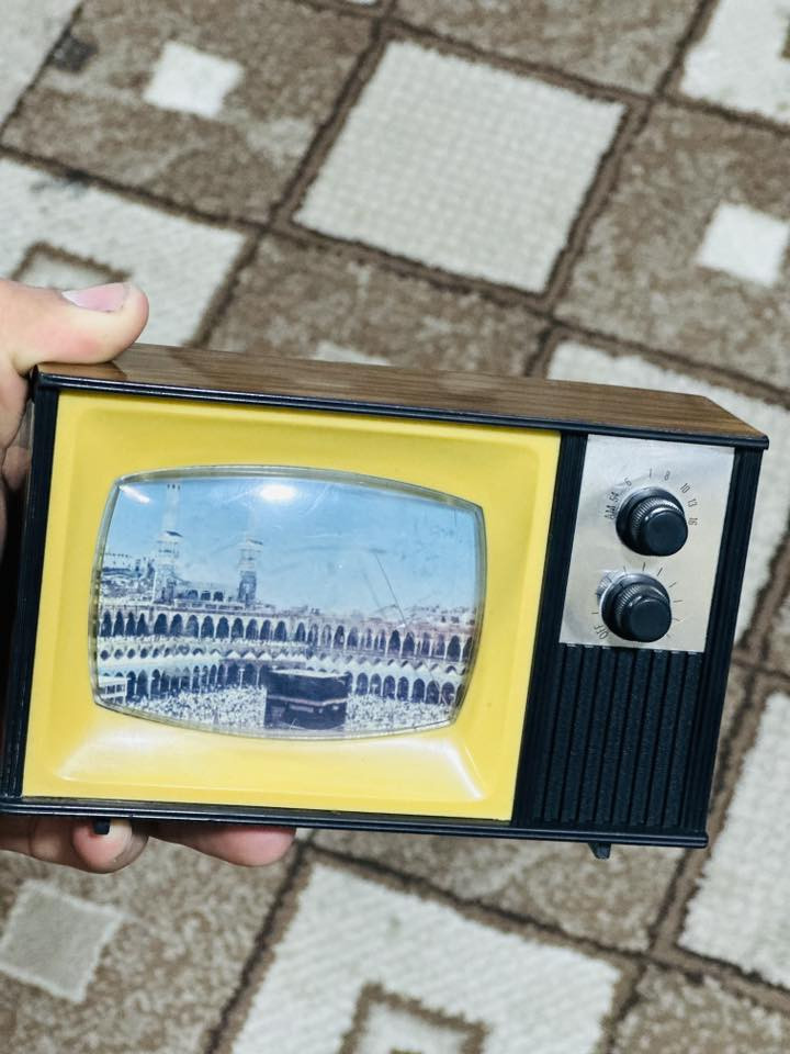 غراض للبيع السعر على واتساب ***********
