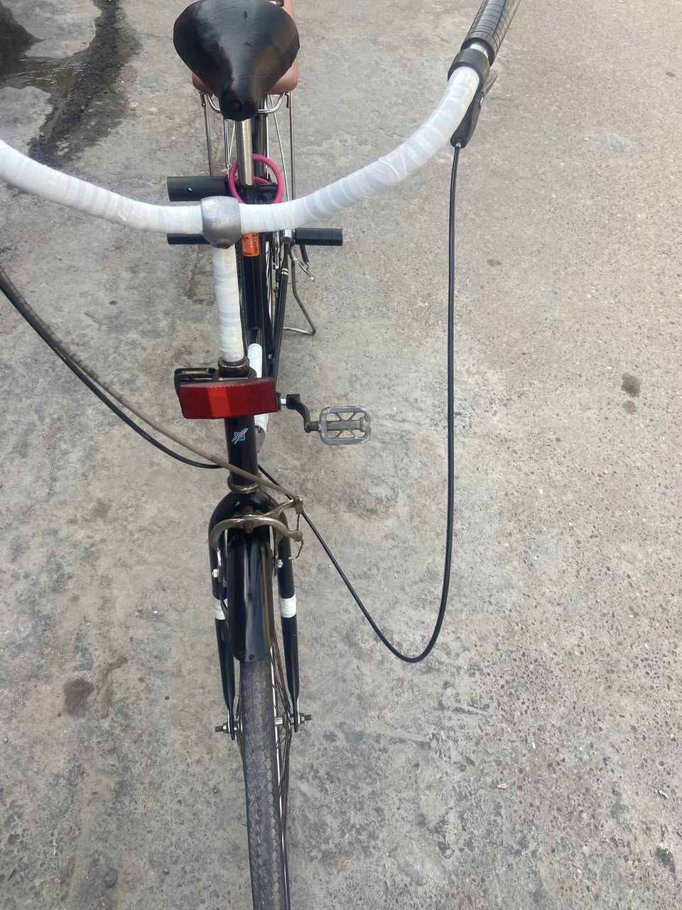 سلام عليكم بايسكل مزود يعني ضايفله اشياء هواي موضحه كدامك بايسكل بناتي بيه مكينه ٧ كيوره وبيه هواي اشياء وكاسحه تجي شوفه عيونك رايده ب١٣٠ وبيه مجال للشراي مكاني بغداد السيديه اشرف بيكم ***********
