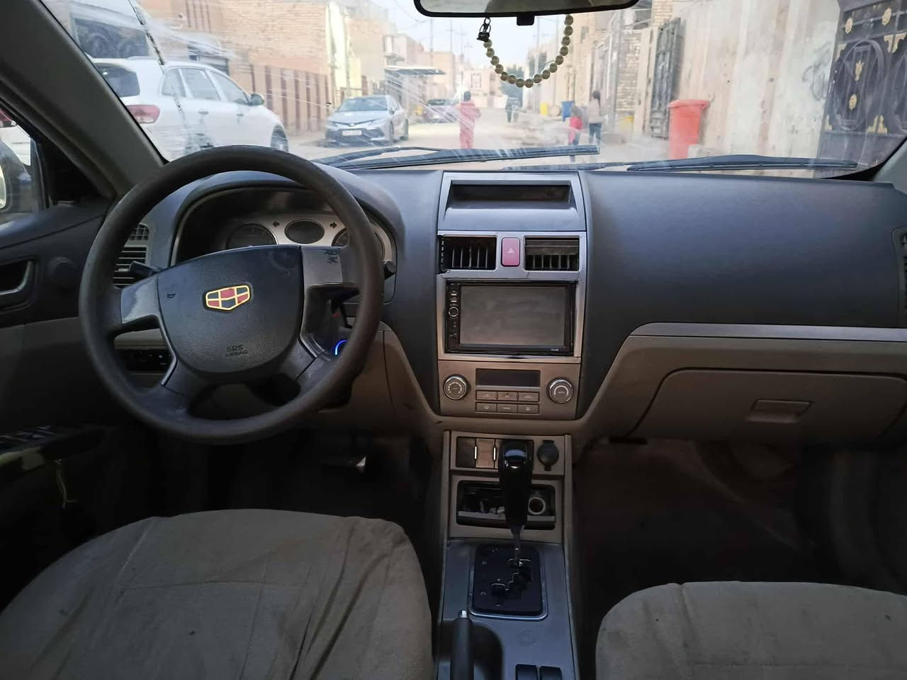 السلام عليكم
امكراند موديل ١٢ 
مكينه وكير ابلاد تبريد تدفا 
حداديه كهربائيات فول 
سنتر لوك  بيع اومراوس حسب الاتفاق 
***********
سعرها 45 وبيها مجال 
مكاني كوت داموك
