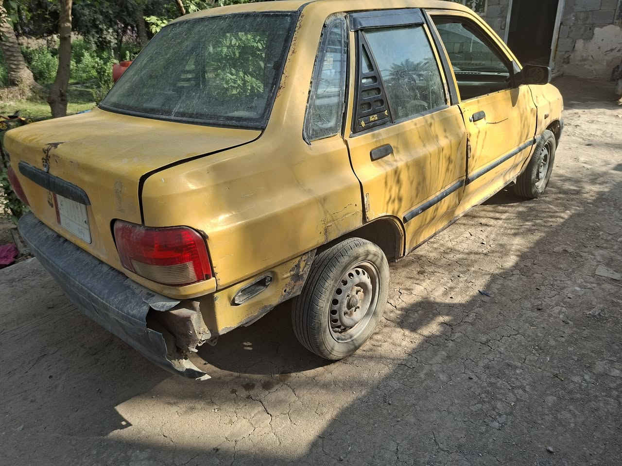 سايبه 8ورقات للبيع محرك كيابرايد جديد كهربائي كامله ياراد ترتيب عنوان حسينية الوند رعيه بغداد بس ماوصله برميل وربع تايارات اتكفلك سرقه وعشاير  ***********
