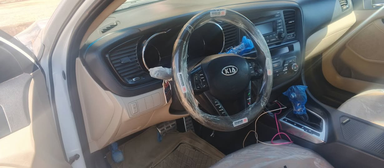 سلام عليكم اوبتما خليجي مكينه ٢٤٠٠مامفتوحه  فول من عده الفتحه مكاني واسط سياره مكفوله  كفاله عامه ماشيه ١٥٠رقمي***********سعر140بيهامجال
