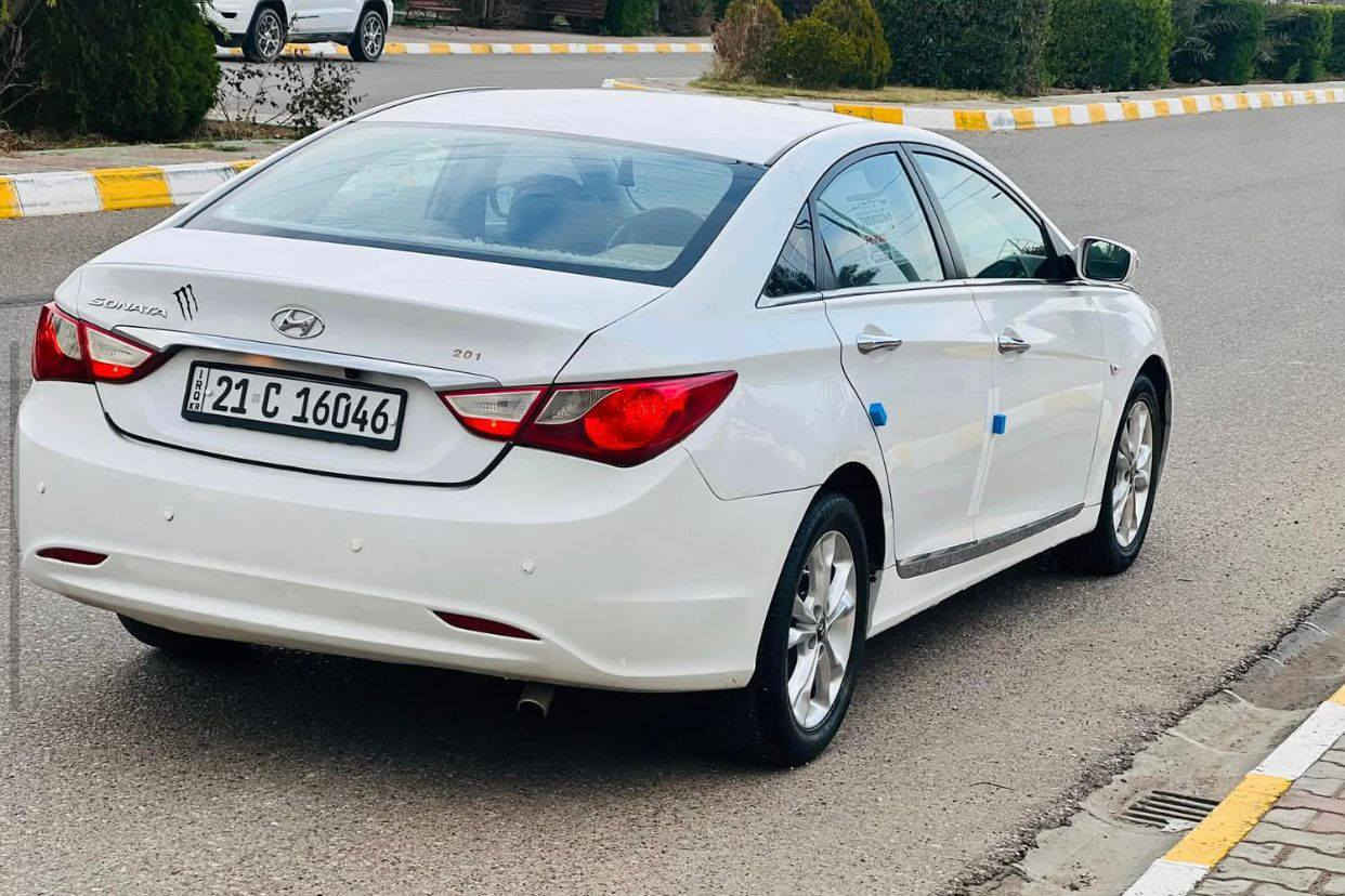 سوناتا 2010 رقم سليمانيه سنويه جديده هزه جديده سياره خير من الله وجاهزه ترايه حيل حلو مكفوله كفاله عامه مابيها قطرة صبغ ولا تبديل .
گير / محرك /صدر خلفي امامي/ تبريد/تخم تاير / تخم ويل كب /دوشمه .
مواصفاتها
شاشه + كامره
بلاجكتور بلادي
محرك 4 سلندر
حساس خلفي
يدات نيكل
اشاره بالمرايه
كشن جك
ارضيه جلد
قفل مركزي
وبعد بيها هواي مواصفات…
#مكلف بالنشر …
#رقم صاحب السياره ***********
