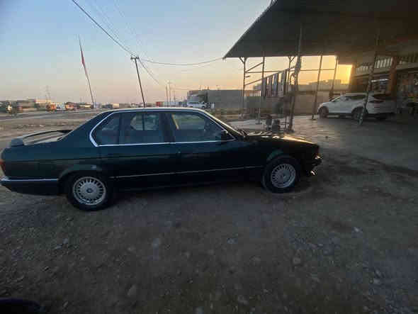 السلام عليكم
للبيع سيارة BMW
موديل 1993
حجم 740
سيارة فقط طخة بالباب ورة السائق❗ ومصبوقة حزام❗
 سيارة نضيفة ومكفولة من أي ضربة 
شرط التحويل 
تخم تاير حدادية نضيفة صالنصة رياضي
الاتصال على الرقم ***********
مكلف بالنشر الخاص مغلق ❗
